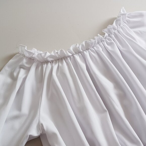 On-Off-Shoulder Renaissance Blouse - Picture 2 of 14